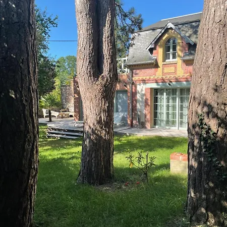 Maison Acces וילה